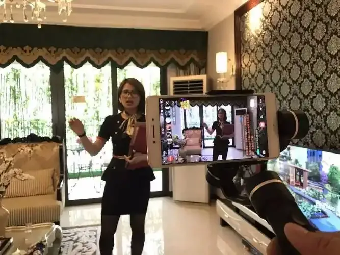 国外pvtc2c直播官网用户评价头像展示图一